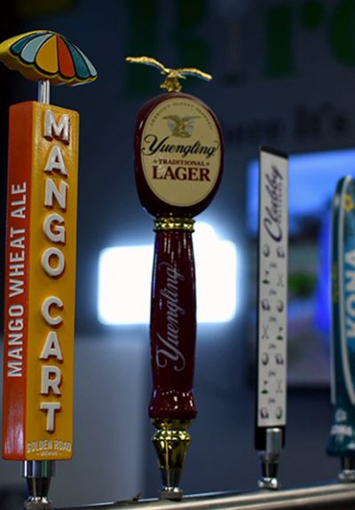 square-bar-photo-taps